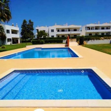 Lake Apartment - Pool And Sea View & Tennis Court & Bbq Pêra Exterior foto