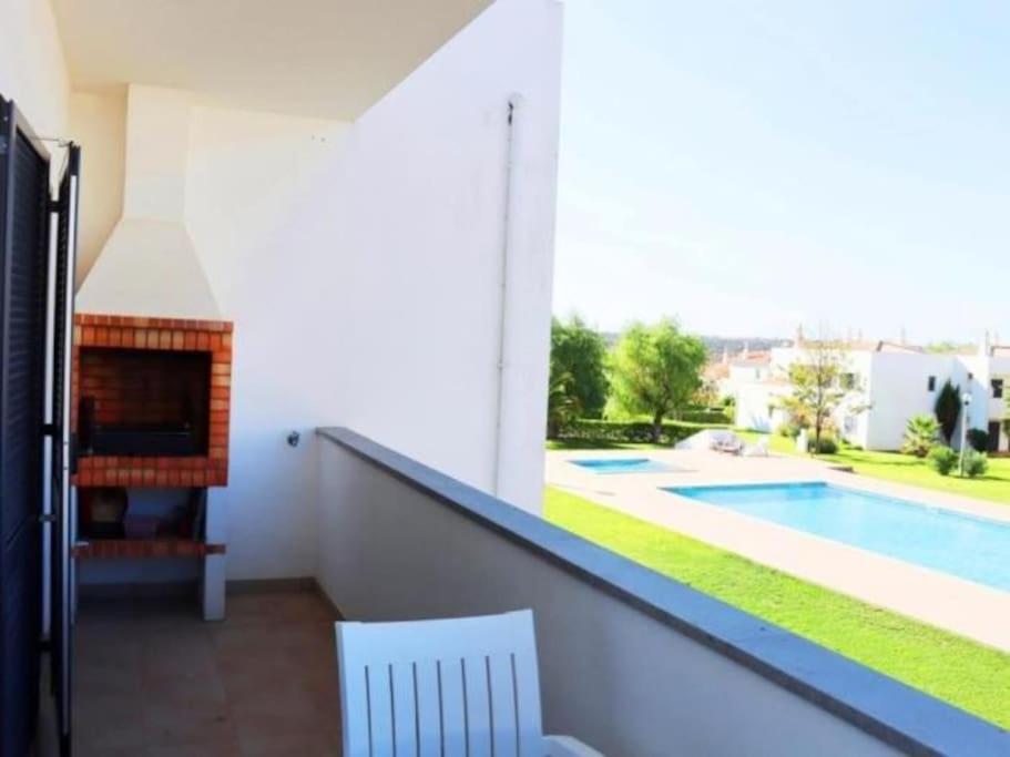 Lake Apartment - Pool And Sea View & Tennis Court & Bbq Pêra Exterior foto