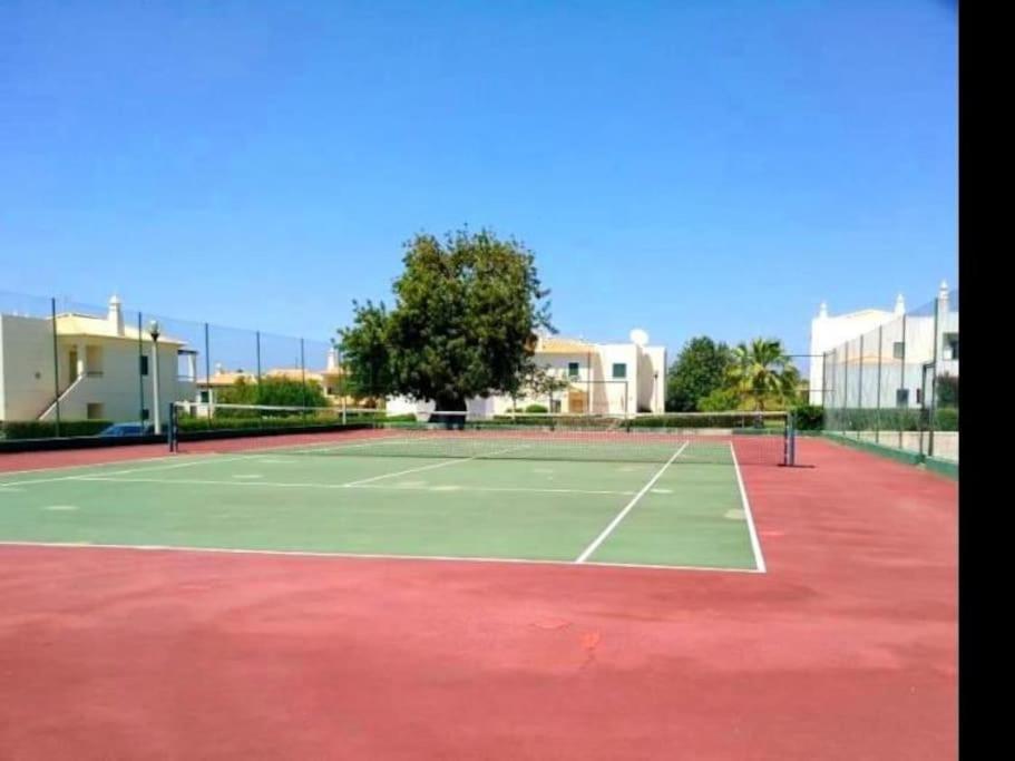 Lake Apartment - Pool And Sea View & Tennis Court & Bbq Pêra Exterior foto